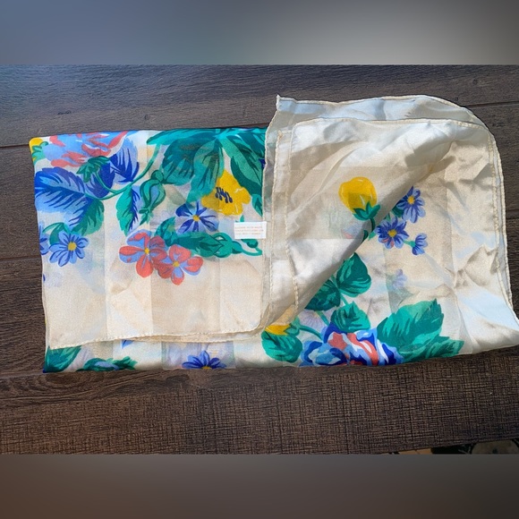 Silk Floral Scarf Made in Italy - Picture 2 of 15